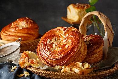 可爱风格策略模拟游戏《太空房地产》现已在Steam平台推出抢先体验版